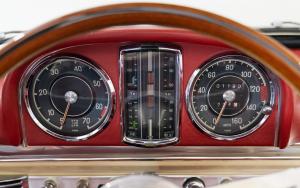 Mercedes-Benz 300 SL Roadster 1961 года  (NA)